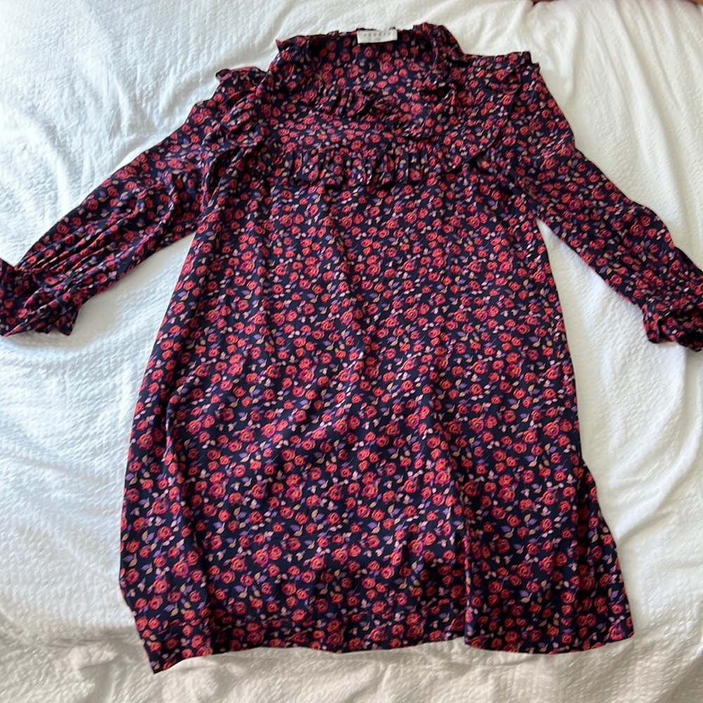 Cute dress with flowers